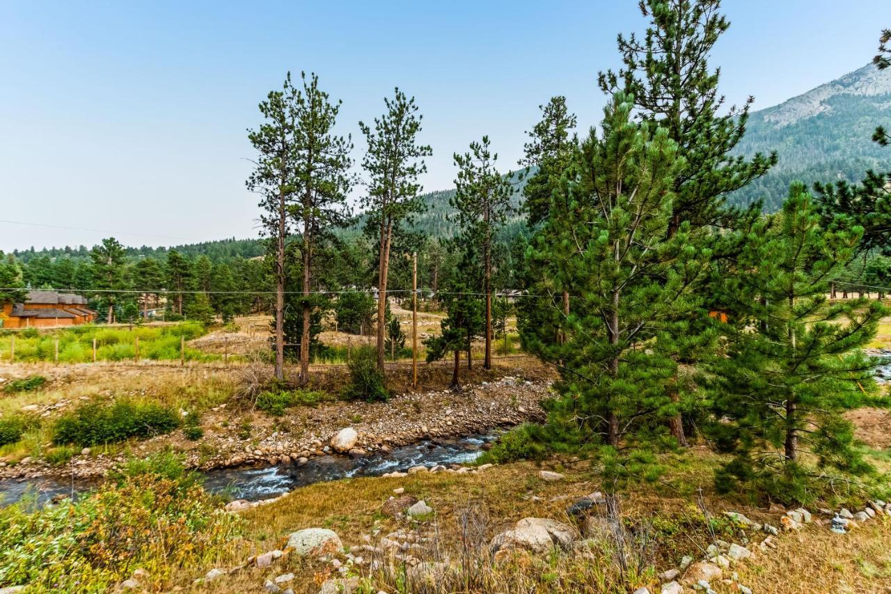 On The River Estes Park Exteriör bild